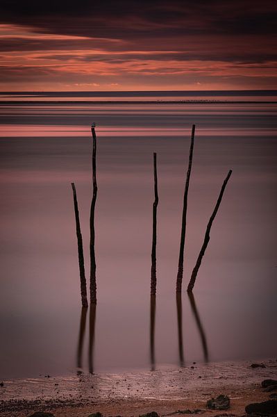 Zonsondergang aan de Waddenzee van Jos Reimering