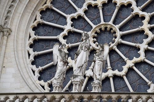 Architectural art in Paris