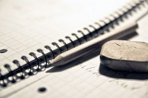 Schreibblock, Bleistift, Radiergummi