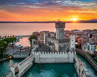 Sonnenuntergang in Sirmione, Gardasee, Italien