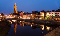 Sfeervolle avond op de Roerkade in Roermond.