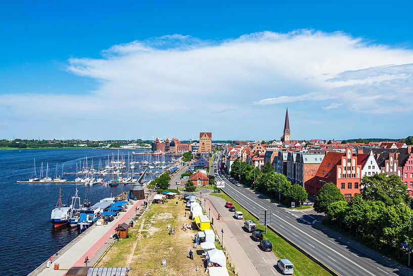 Blick auf den Stadthafen der Hansestadt Rostock von Rico Ködder