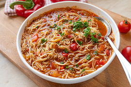 Modern koken - Snelle, pittige pastasoep met gehakt van Angelika Heine