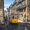 Tramlijn 28 Lissabon van Frans Nijland