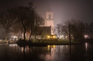 Der Ransdorper Turm am Abend im Nebel