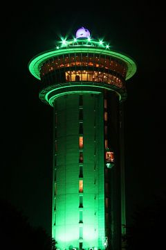 Koperen Hoogte verlicht bij nacht