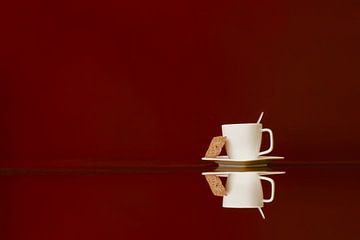 Who wants coffee? by Elianne van Turennout