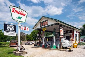Sinclair garage met service station