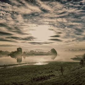 Waterkant bij mist sur Remco Weterings