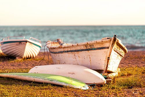 Boten op het strand van Thomas Heitz