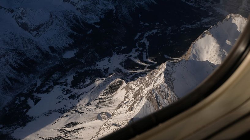 Longing for the mountains by Sarah van Wingerden