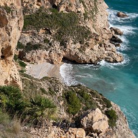 Cliffs and dream beach on the Mediterranean by Adriana Mueller