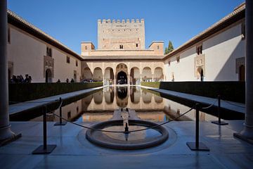 Alhambra, Andalusie, Spanje van Kees van Dun