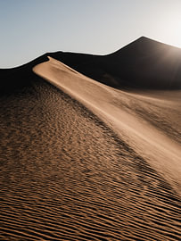 Coucher de soleil dans les dunes du Sahara sur Photolovers reisfotografie