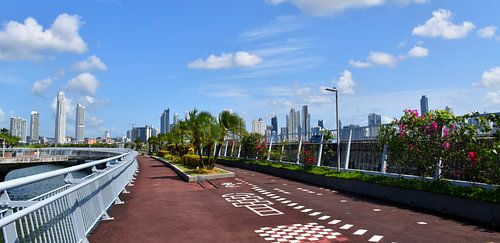 De Cinta Costera-promenade verlaten