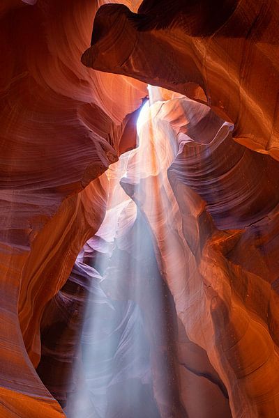 Antelope Canyon, Page Arizona in the USA by Gert Hilbink
