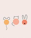 Baby- of kinderkamerposter met muis, poes en konijn. van Charlotte Hortensius thumbnail