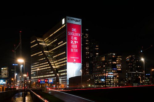 Willemswerf at night