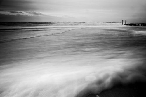 Long exposure shot op het strand van Vlissingen