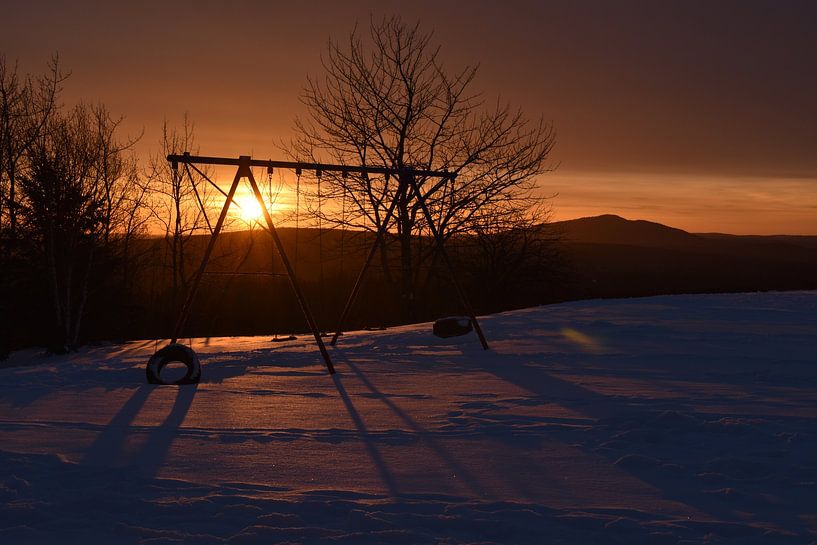 A sunrise on a cold morning by Claude Laprise