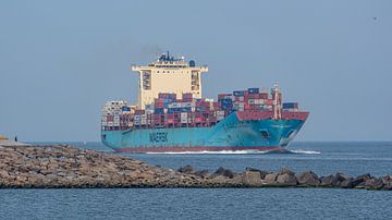 Containerschip Maersk Londrina. van Jaap van den Berg