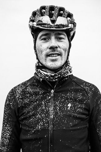 Thom - Specialized