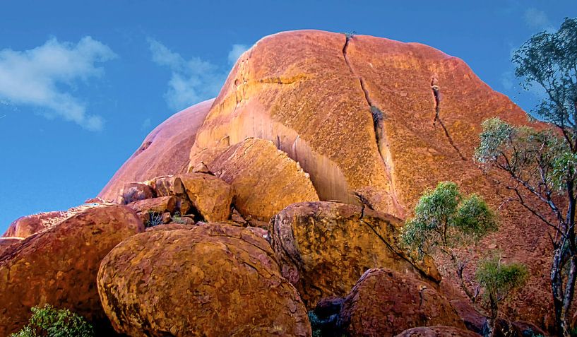 Onverwacht Uluru, Australië van Rietje Bulthuis