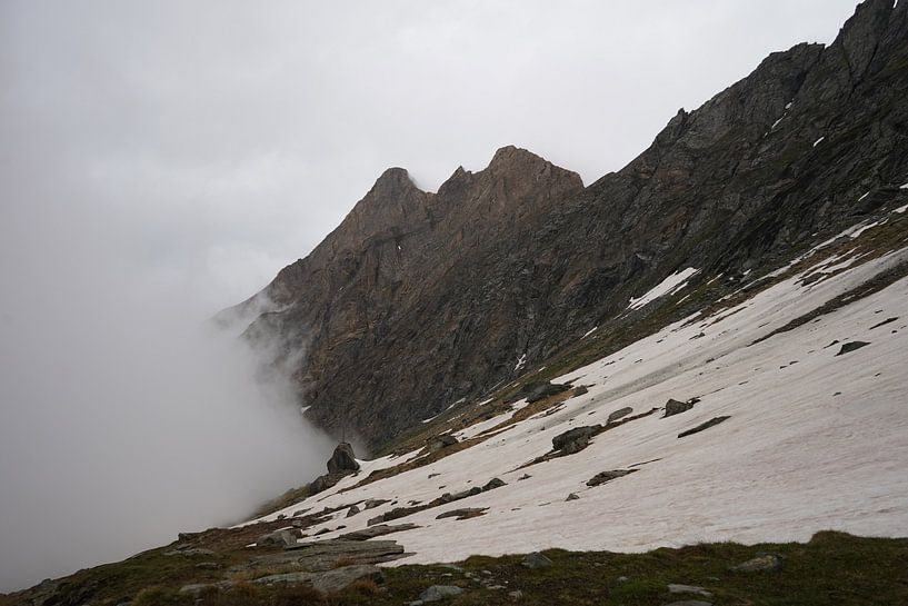 Brouillard dans les montagnes par Madeltijntje