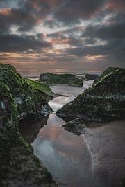 Nothing is what it seems! by Efraïm De Jong