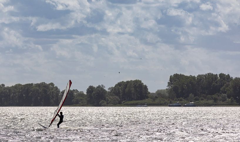 Windsurfer in action by Percy's fotografie