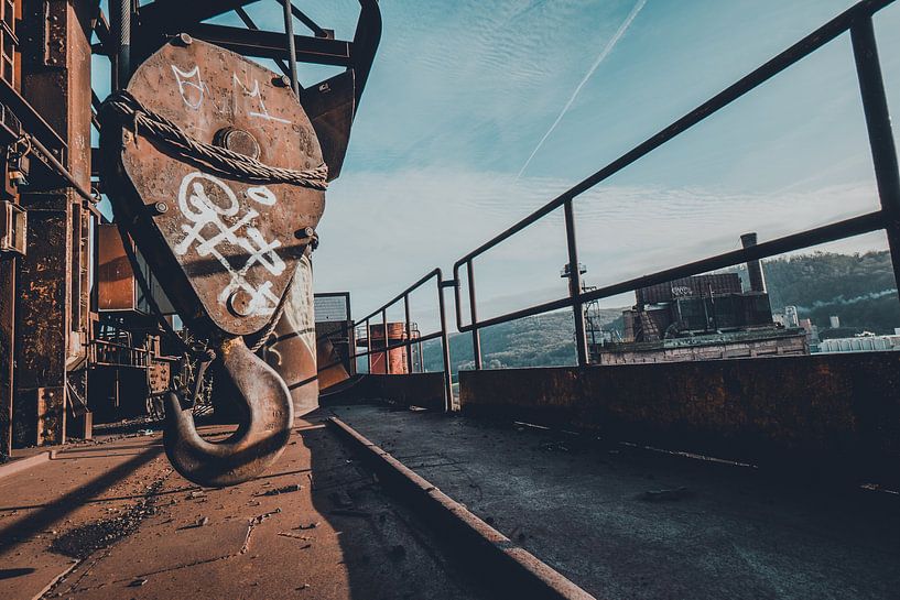 Hanging Loose by Trudo Urbex/ Jelle S photography