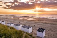 Strandhäuser an der Küste von Zeeland