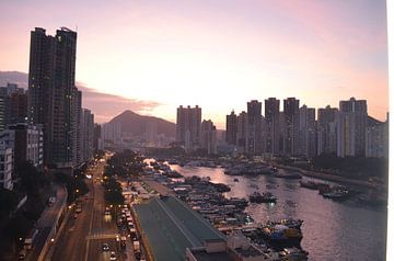 Lever du soleil à Hong Kong sur Laura