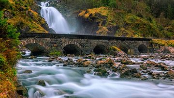 Waterfall Latefossen, Norway by Henk Meijer Photography