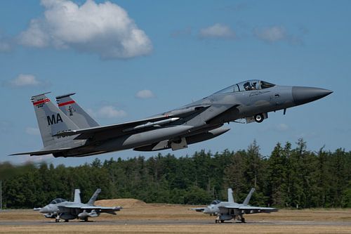 Vertrekkende F-15C Eagle