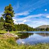 Lac noir sur le circuit des trois lacs, Turracher Höhe en Carinthie, Autriche sur AidasignArt