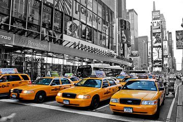 New York - Yellow Cab van Johnny van der Leelie
