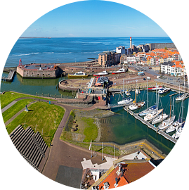 Panorama Vlissingen oude haven en centrum van Anton de Zeeuw