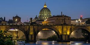 Rome - Ponte Sant'Angelo et la basilique Saint-Pierre