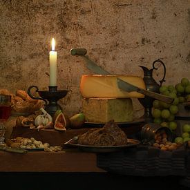 Nature morte au fromage, au pain et aux fruits sur FotoBob