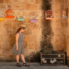 Girl with hat, Cyprus by Jonas Röjestål