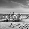 Seebrücke von Sellin auf Rügen. Schwarzweiss Bild. von Manfred Voss, Schwarz-weiss Fotografie