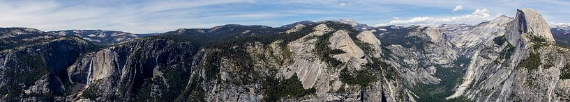 Yosemite National Park, panorama met El Capitan van Henk Alblas