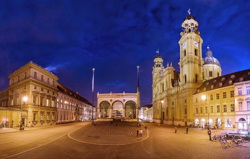 Odeonsplatz Munich by Thomas Rieger