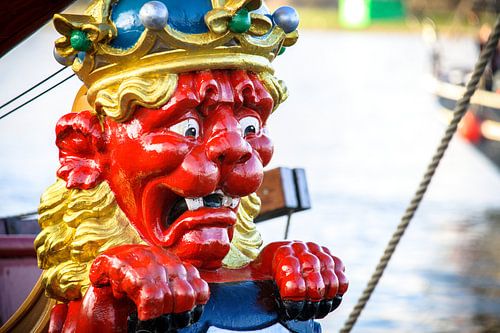 Wooden figurehead of a Dutch VOC ship from the golden age