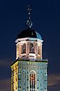 Top van de Lebuïnuskerk te Deventer verlicht van Anton de Zeeuw thumbnail