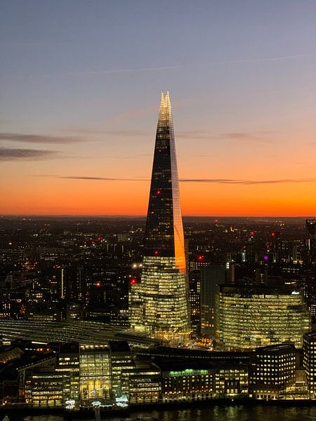 London von Hello Pompoyo