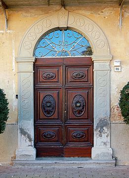 Oude houten deur Vaiano van Dorothy Berry-Lound