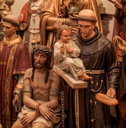 Heiligenbeelden in Museum Vaals