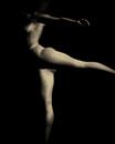 Nackte Frau - Studie von Veerle, die nackt tanzt von Jan Keteleer Miniaturansicht